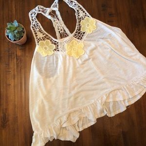 5/20 Crochet Floral Crop Tank